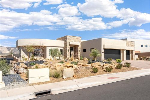 1392 W Canyon Tree Dr, St George, UT, 84770-1472 | Card Image