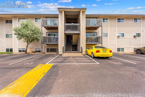 apt-31-5034 El Camino Dr, Colorado Springs, CO, 80918-2150 | Card Image