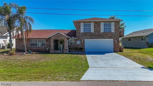 238 Se 9th Ter, Cape Coral, FL, 33990-1571 | Card Image