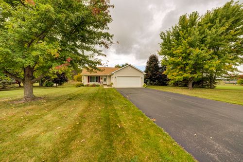 11222 Blackman Rd, Kingsley, MI, 49649-8616 | Card Image