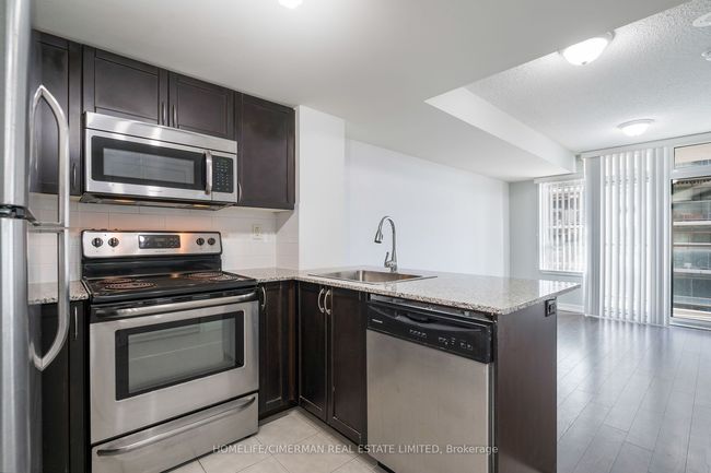 316 - 816 Lansdowne Ave, Condo with 1 bedrooms, 1 bathrooms and null parking in Toronto ON | Image 19