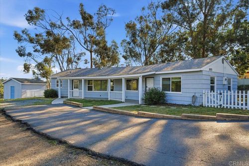 3875 Grandview Pl, Bonita, CA, 91902-1028 | Card Image