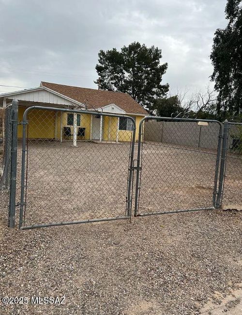 unit-1-2718 N Haskell Dr, Tucson, AZ, 85716-2494 | Card Image