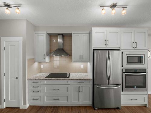 302-10 Walgrove Walk Se, Calgary, AB, T2X4E3 | Card Image