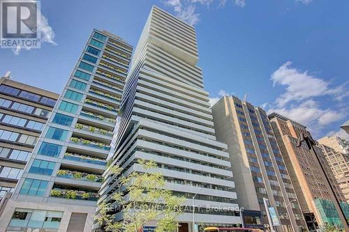 2009-200 Bloor St W, Toronto, ON, M5S0B1 | Card Image