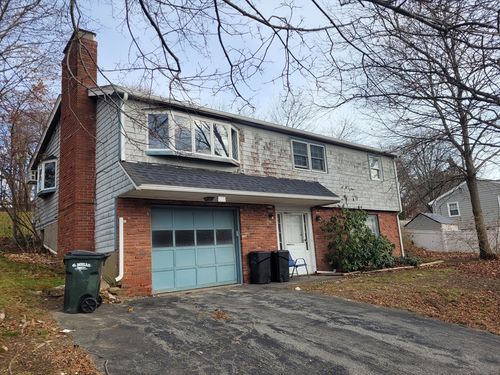 110 Low St, Newburyport, MA, 01950-3517 | Card Image