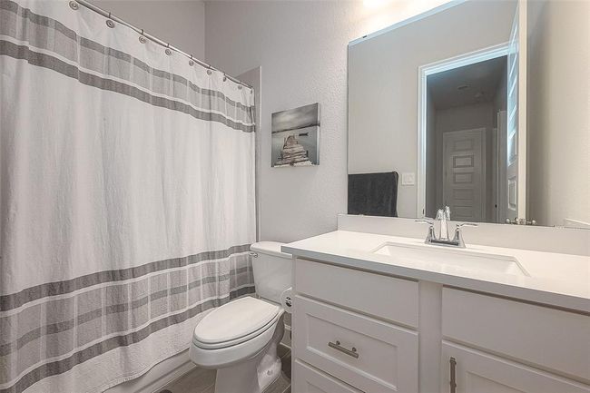 29042 Hauter Way, House other with 4 bedrooms, 4 bathrooms and 3 parking in Fulshear TX | Image 21