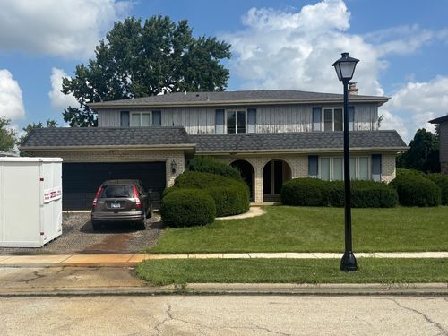 1034 W Compton Pt, Addison, IL, 60101-2137 | Card Image