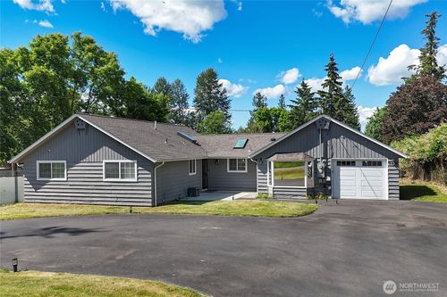 2406 Taylor St, Milton, WA, 98354-9072 | Card Image