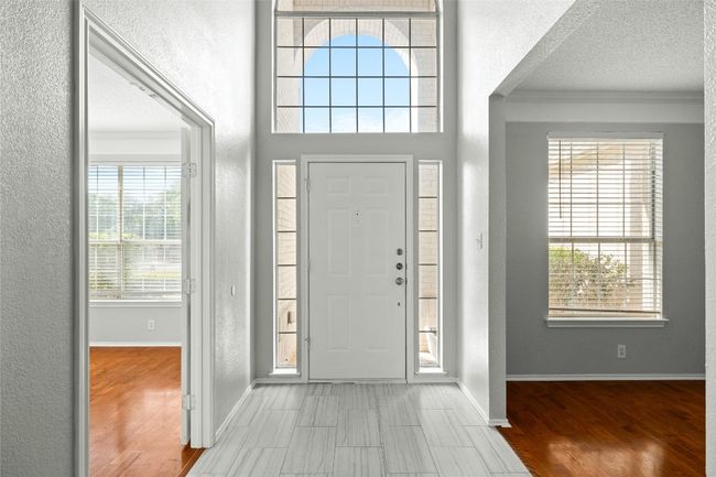 1217 Dove Cir, House other with 4 bedrooms, 3 bathrooms and 4 parking in Cedar Park TX | Image 5