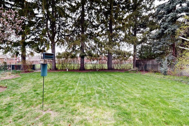 1153 Greening Ave, House other with 3 bedrooms, 1 bathrooms and 2 parking in Mississauga ON | Image 30