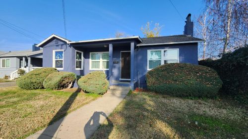 245 Bardo Avenue, Oakdale, CA, 95361 | Card Image