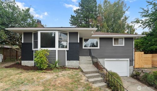 16624 3rd Ave S, Burien, WA, 98148-1415 | Card Image