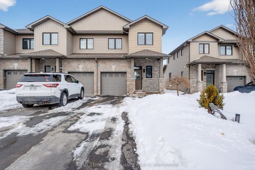129 Simurda Crt, Amherstview, ON, K7N0A8 | Card Image