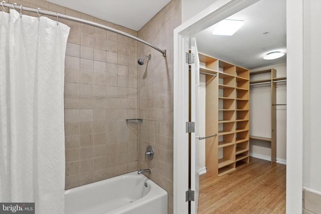 APT-203 - 1413 P St Nw, Condo with 3 bedrooms, 3 bathrooms and null parking in WASHINGTON DC | Image 20