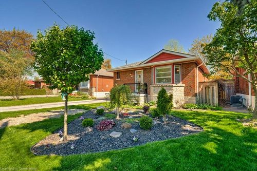 40 Richwill Rd, Hamilton, ON, L9C1S1 | Card Image