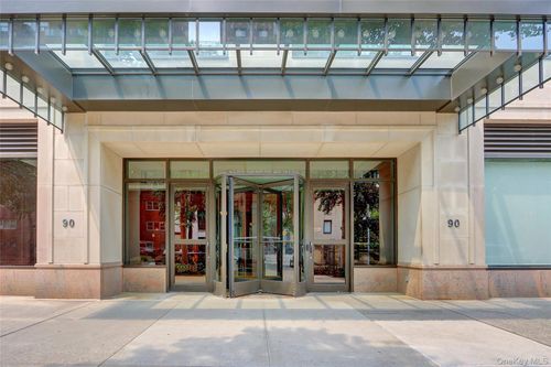 10b-90 End Ave, New York, NY, 10028-8005 | Card Image