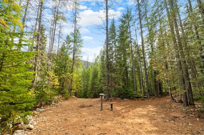 8556 Yaak River Rd, House other with 3 bedrooms, 2 bathrooms and null parking in Troy MT | Image 12