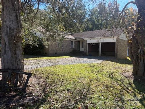 1728 Nc 109 S, Wadesboro, NC, 28170-8506 | Card Image