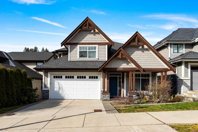 10053 247 Street, House other with 5 bedrooms, 4 bathrooms and 4 parking in Maple Ridge BC | Image 1