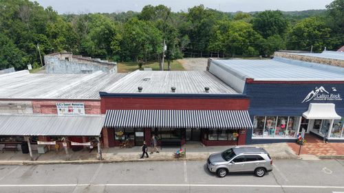 115 Main St, Calico Rock, AR, 72519-8882 | Card Image