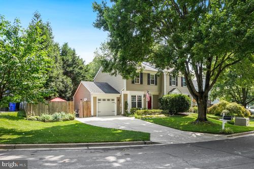 7520 Filbert Ter, GAITHERSBURG, MD, 20879-4564 | Card Image