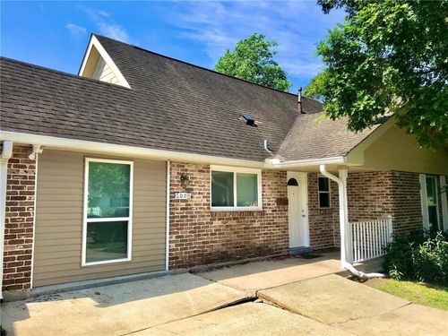 5908 Rickey St, Metairie, LA, 70003-2122 | Card Image
