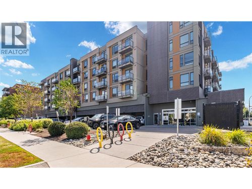 311-925 Leon Ave, Kelowna, BC, V1Y0E5 | Card Image