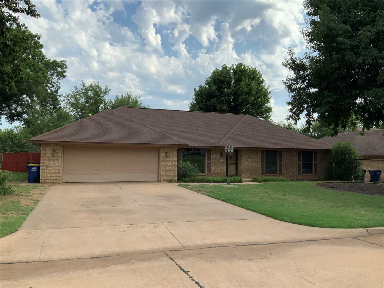 9th Ave, Stillwater, OK 74074