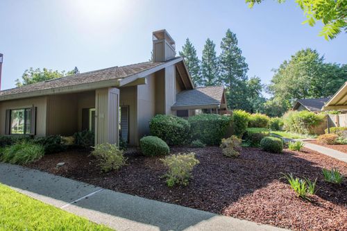 11482 Coloma Rd, Gold River, CA, 95670-8254 | Card Image