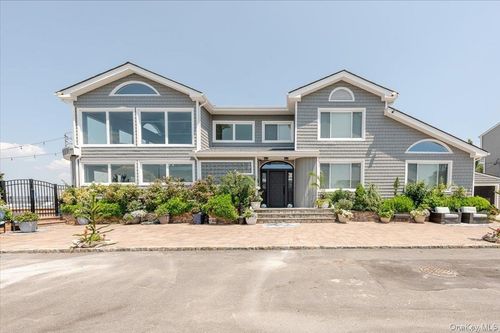 94 Heron St, Long Beach, NY, 11561-2612 | Card Image