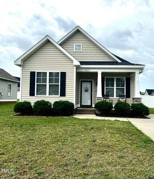 3827 Bucklin Dr N, Elm City, NC, 27822-9292 | Card Image
