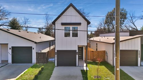 2912 Brigham Ln, Dallas, TX, 75215-5045 | Card Image