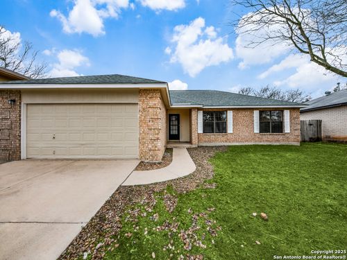 9218 Shadow Crest Dr, Converse, TX, 78109-2018 | Card Image