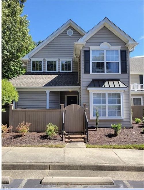 203 Bristol Cmn, Williamsburg, VA, 23188-2601 | Card Image