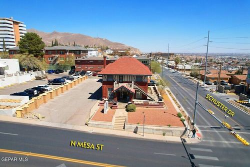 1700 N Mesa St, El Paso, TX, 79902-3504 | Card Image