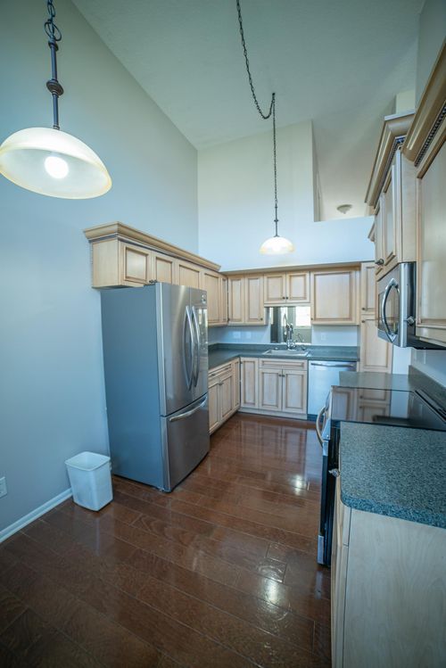 10458 Dupont Rd S, Bloomington, MN, 55431-3165 | Card Image