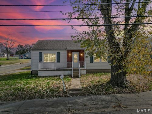113 7th St, Park Hills, MO, 63601-2411 | Card Image