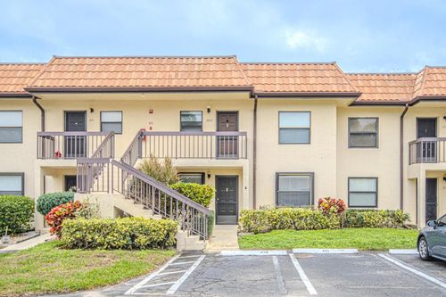 102-7094 Golf Colony Ct, Lake Worth, FL, 33467-8831 | Card Image