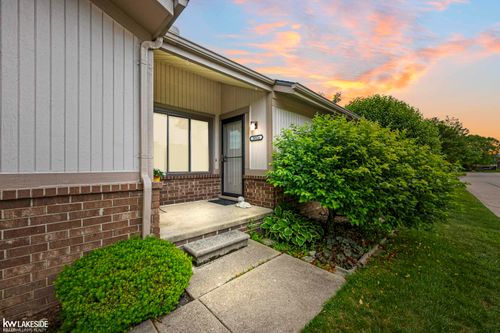 38924 Windmill Pointe E, Clinton Township, MI, 48038-5111 | Card Image