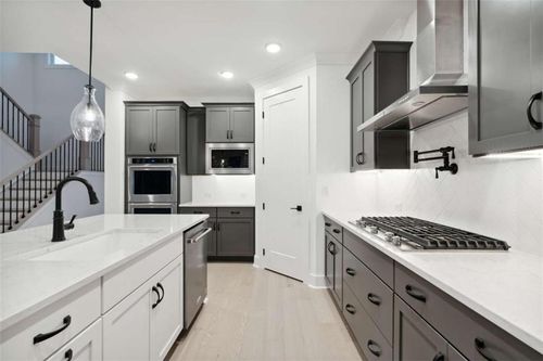 2340 Ellis Mountain Dr Sw, Marietta, GA, 30064-1183 | Card Image