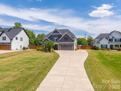 955 Robinson Rd, Gastonia, NC, 28056-8852 | Card Image