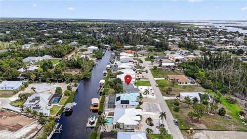 5330 Genesee Pkwy, Bokeelia, FL, 33922-3019 | Card Image