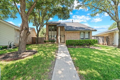 2315 Shady Crest Cir, San Antonio, TX, 78231-1819 | Card Image