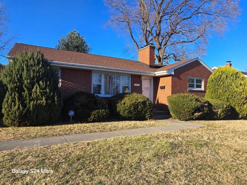 2639 Edgewood St Sw, Roanoke, VA, 24015-2625 | Card Image