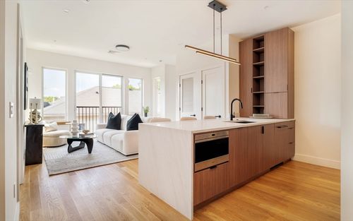 403-58 Kent St, Brookline, MA, 02445-7947 | Card Image
