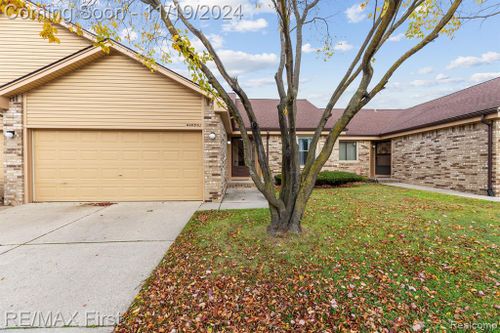 41450 Ambercrest Drive, Sterling Heights, MI, 48314 | Card Image