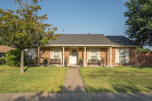 4333 Woodbluff Dr, Mesquite, TX, 75150-4461 | Card Image