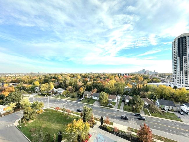 1007 - 7165 Yonge St, Condo with 2 bedrooms, 1 bathrooms and 1 parking in Thornhill ON | Image 15