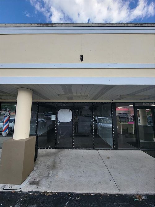 5912 Se Abshier Blvd, Belleview, FL, 34420-4046 | Card Image